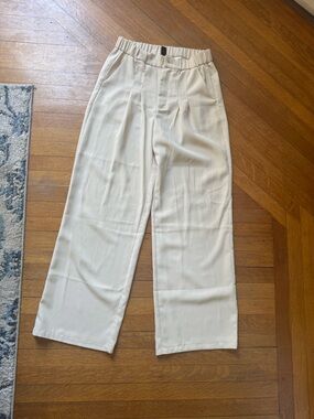 Cider Size Small Cream Wide-Leg Dress Pants